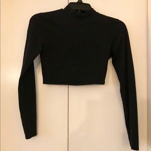 Black Long Sleeve Crop Top